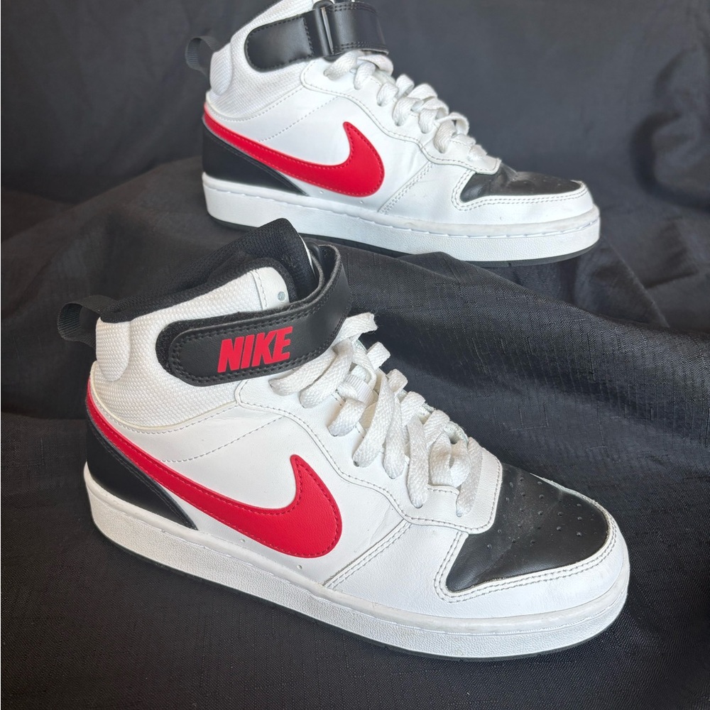 Nike Kids High-Top Sneakers - White, Black, Red